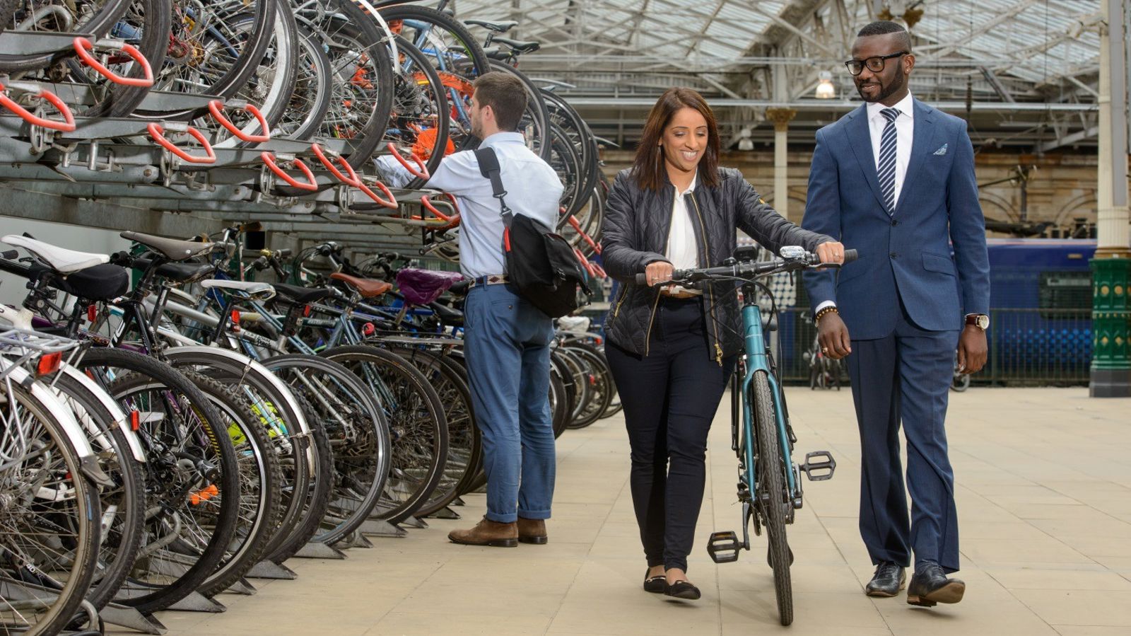 Combining cycling and train travel - Walk Wheel Cycle Trust