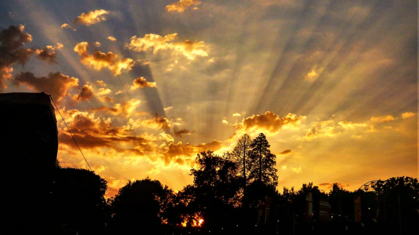 Our favourite spots to watch sunrises and sunsets on the National Cycle ...