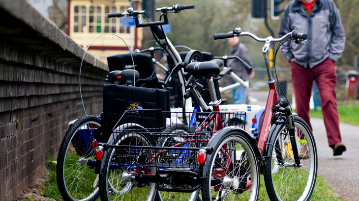 Non-standard cycles and clip-ons standing on a cycle path, ©2014, Chandra Prasad