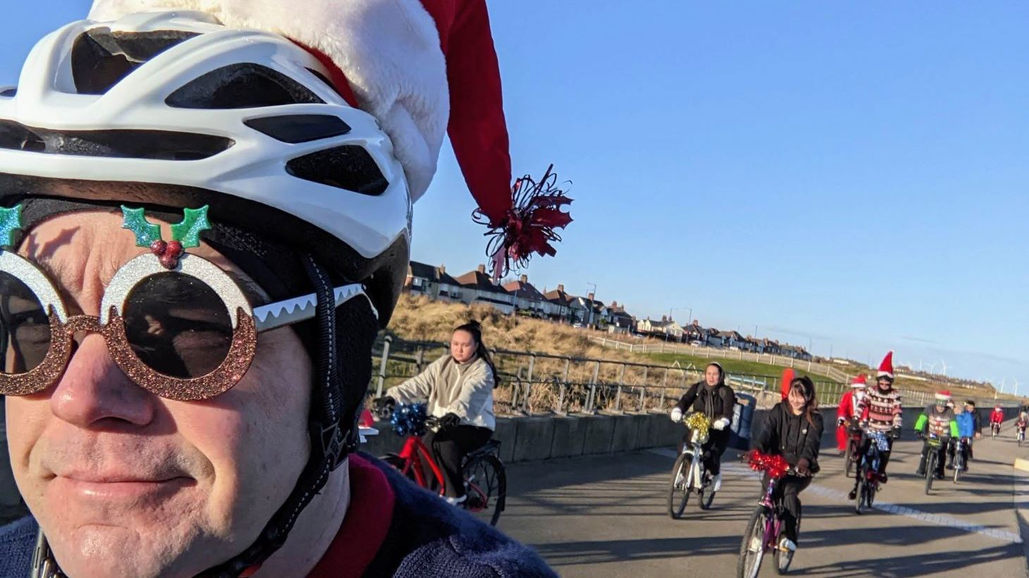 Santas ride from Redcar to Saltburn - Walk Wheel Cycle Trust - Walk ...