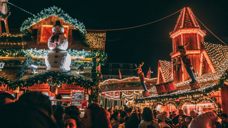 A Christmas market in Birmingham at night